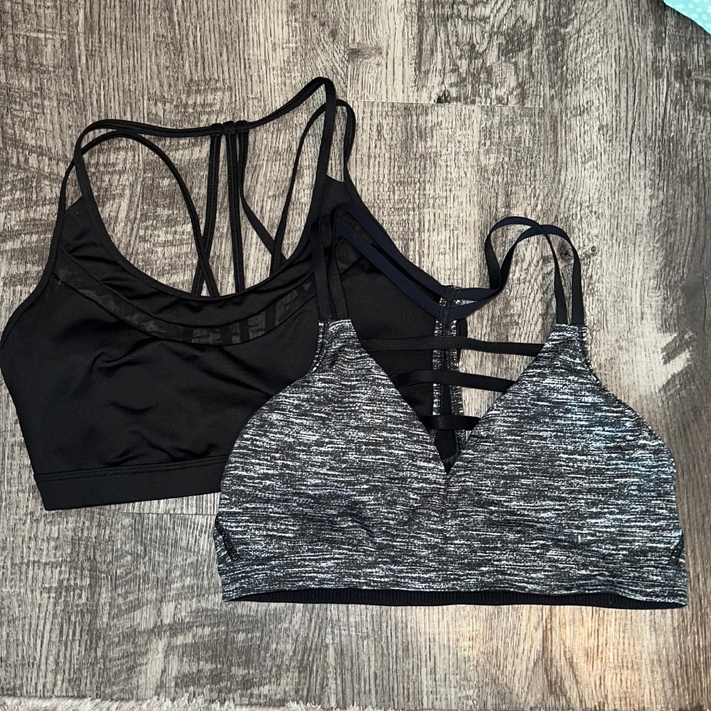 VS sports bra lot of 2